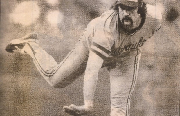 Pete Vuckovich Brewers Action3